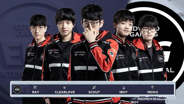 边路突进和 边路突进和