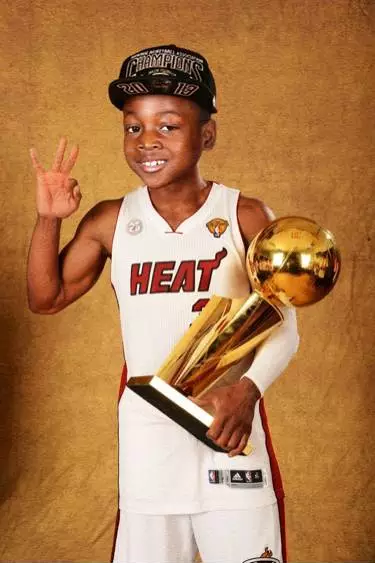 空间利用充 空间利用充