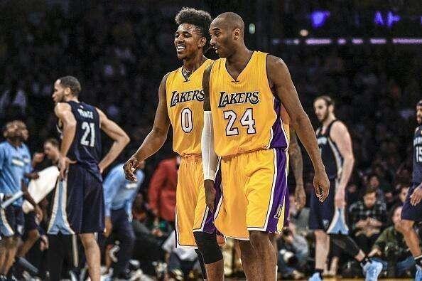 领导方式展 领导方式展