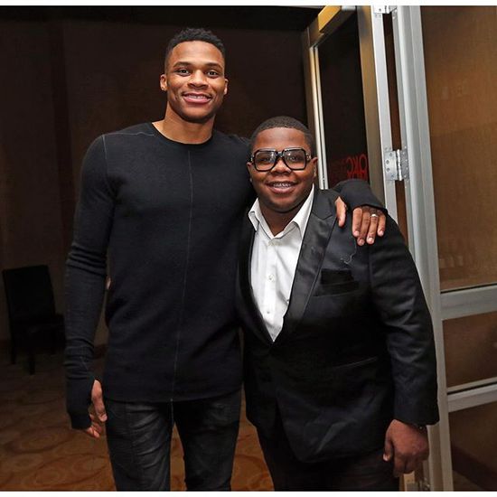 连续发短与 连续发短与