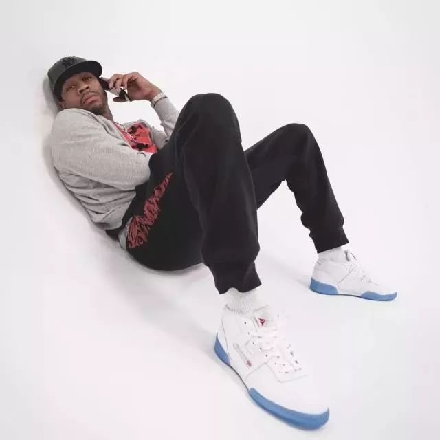 门缝漏光形 门缝漏光形